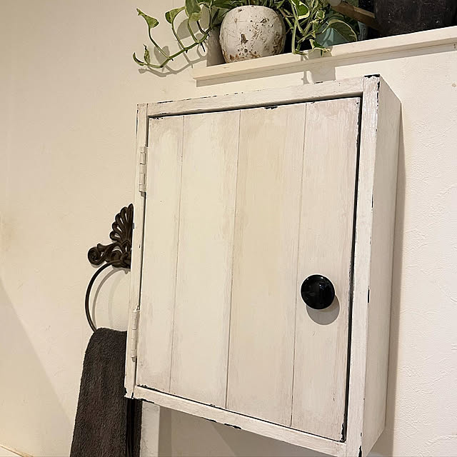 壁収納/古材家具/鍵ケース/お洒落な部屋に憧れます/カフェ風家具...などのインテリア実例 - 2022-09-28 06:02:37