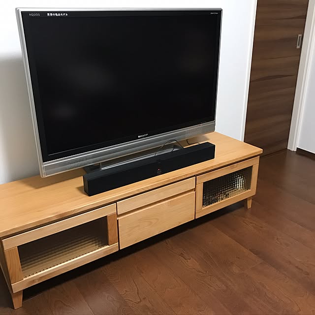 Lion_famの一生紀-【6/25限定 ポイント10倍！】【公式】テレビ台 テレビボード 完成品 幅150 ローボード テレビラック 収納 TVボード AVボード TVラック テレビ収納 リビング収納 ロータイプ TV台 北欧 品質保証 FLOCK NA ISSEIKI 【AR対応商品】の家具・インテリア写真