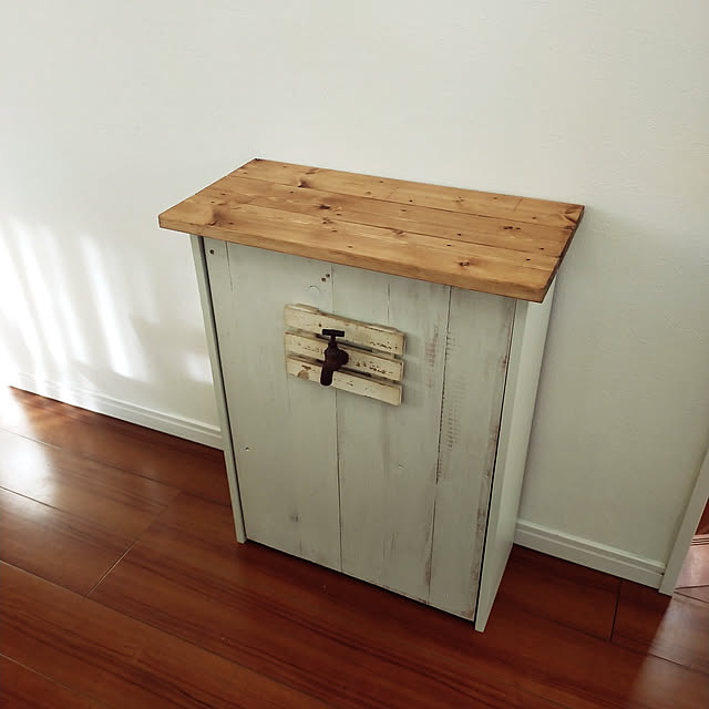 玄関/入り口/灯油缶収納/DIY/端材 DIYのインテリア実例 - 2021-11-24 13:37:52