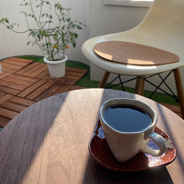 ベランダ改造中/ベランダカフェ/ベランダガーデニング/ベランダDIY/ウッドパネル...などのインテリア実例 - 2021-07-17 08:37:45