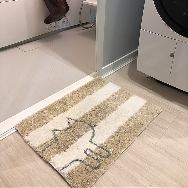 yunyumのオカ-乾度良好（かんどりょうこう）うちねこバスマット 約45cm×60cm（吸水 速乾）の家具・インテリア写真