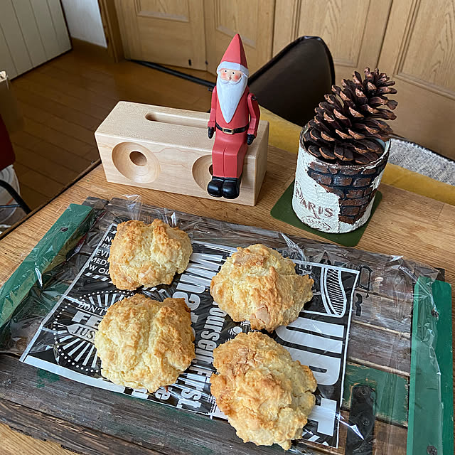 ジャンク風/木製トレイ/松ぼっくり/リメ缶/スコーン焼きました...などのインテリア実例 - 2021-11-23 12:31:15