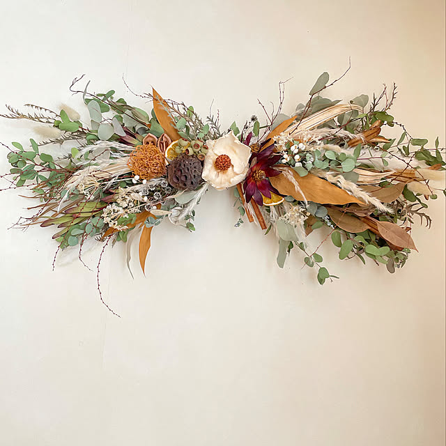 ハンドメイド 横長スワッグのおしゃれなアレンジ・飾り方の ハンドメイド 横長スワッグのおしゃれなアレンジ・飾り方の
