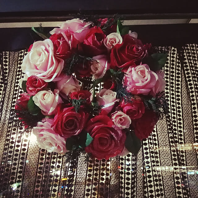 玄関/入り口/クリスマスディスプレイ/リース/メリークリスマス/アーティシャルフラワー...などのインテリア実例 - 2018-12-25 00:37:19