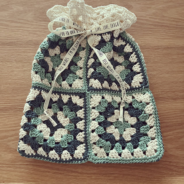 ハンドメイド グラニースクエア編みのおしゃれなアレンジ・飾り ハンドメイド グラニースクエア編みのおしゃれなアレンジ・飾り