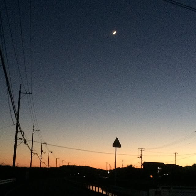 部屋全体/夜景/三日月/景色/シンプル...などのインテリア実例 - 2016-10-22 10:29:20
