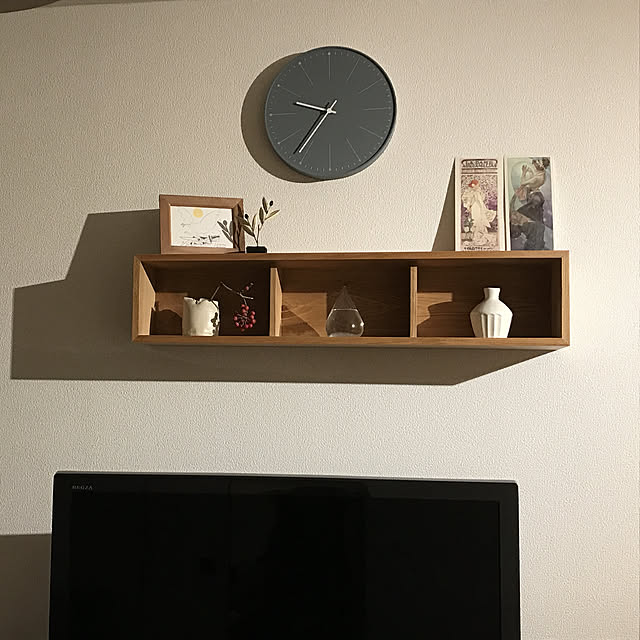 壁に付けられる家具箱 - 家電 壁に付けられる家具箱 - 家電