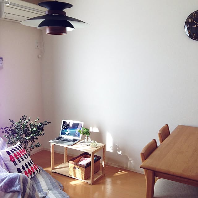 部屋全体/ダイニングテーブル/MacBook Air/ひとり暮らし/掛け時計...などのインテリア実例 - 2015-10-12 08:57:21