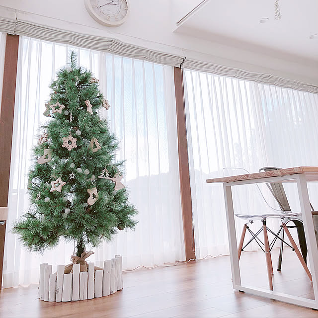 クリスマスツリー足元隠しのおすすめ商品とおしゃれな実例 クリスマスツリー足元隠しのおすすめ商品とおしゃれな実例