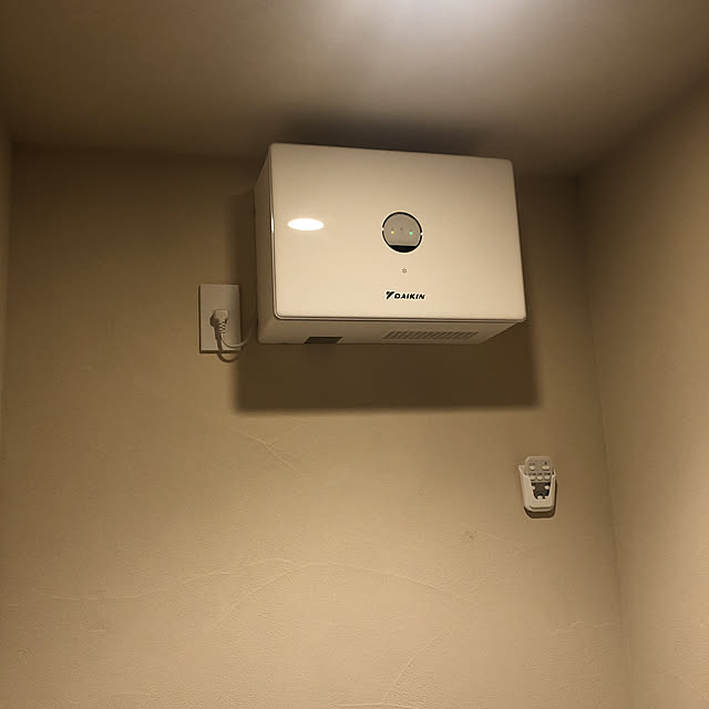 JKT10VS-W ダイキン|DAIKIN 壁掛け除湿乾燥機 カライエ JKT10VS-W ダイキン|DAIKIN 壁掛け除湿乾燥機 カライエ