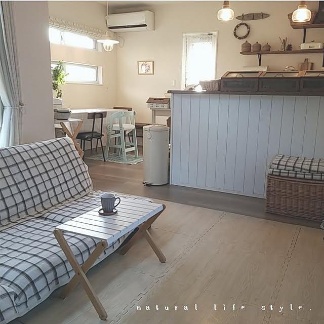 リビング/木製/ナチュラル/カフェ風/こげ茶×茶×白...などのインテリア実例 - 2021-03-10 18:05:19