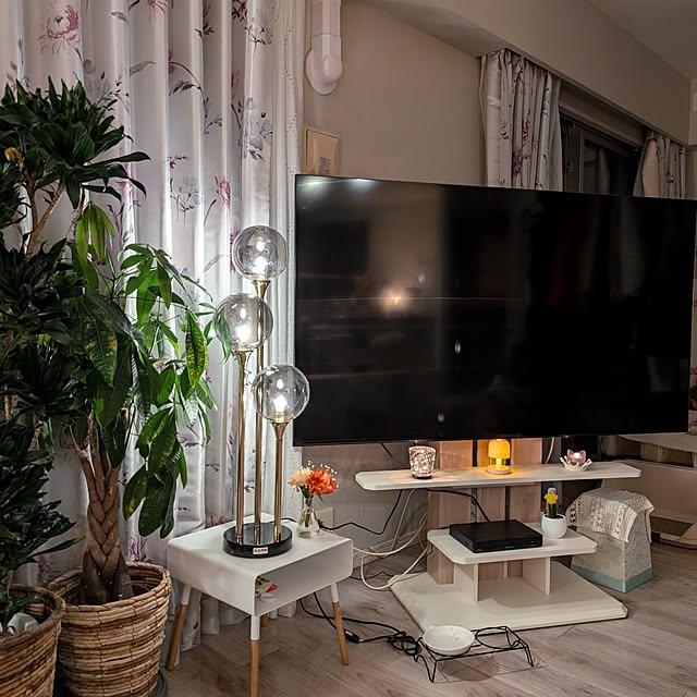 erisavesu4の山崎実業-( ローサイド テーブル PLAIN プレーン ホワイト ) 山崎実業 公式 オンライン ショップ サイト正規品の家具・インテリア写真