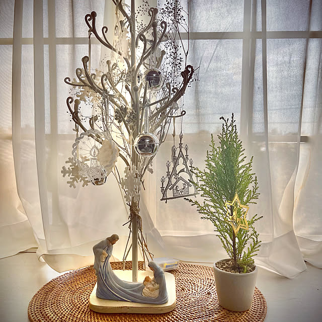 クリスマス/雑貨/ハンドメイド/ホワイトインテリア/観葉植物...などのインテリア実例 - 2022-12-04 14:05:59