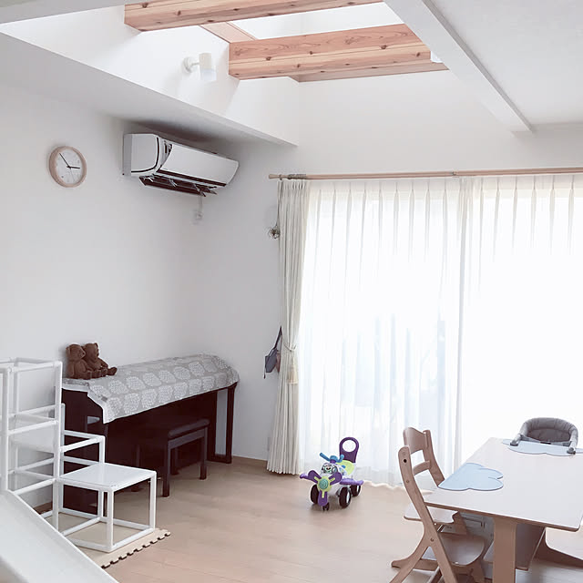 リビングでもダイニングでも使えるシリーズ/夏の模様替え/吹き抜けのある家/北欧ナチュラル/こどものいる暮らし...などのインテリア実例 - 2020-07-26 21:20:48