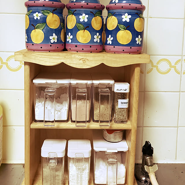 mirurunの山崎実業-tower タワー(山崎実業) 調味料ストッカー タワー L SEASONING STOCKER L 調味料入れ 調味料ストック キッチン収納 整理の家具・インテリア写真
