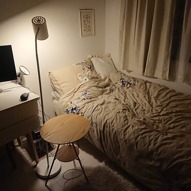 ベッド周りのインテリア実例 - 2021-03-19 21:09:03
