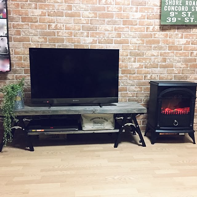ニトリ暖炉型ヒーターのおすすめ商品とおしゃれな実例 ニトリ暖炉型ヒーターのおすすめ商品とおしゃれな実例