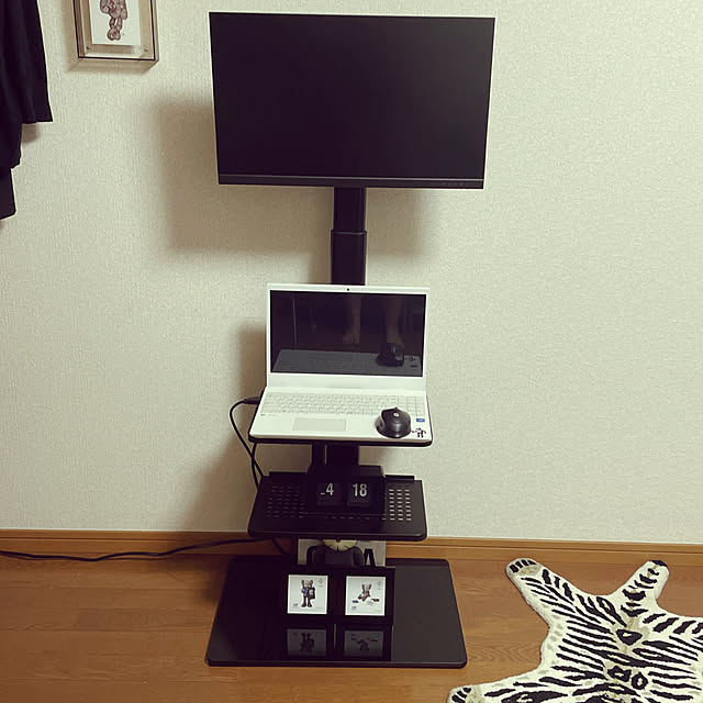 リビング/パソコンデスク撤去/モニタースタンド/一人暮らし/モノトーン...などのインテリア実例 - 2024-04-22 16:16:50