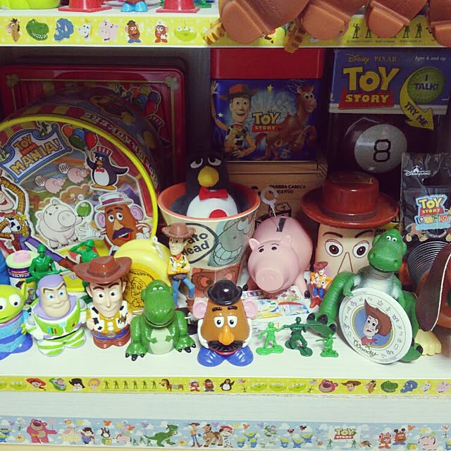 棚/おもちゃ/ウッディ/缶バッジ/ピクサー...などのインテリア実例 - 2016-02-06 00:54:32