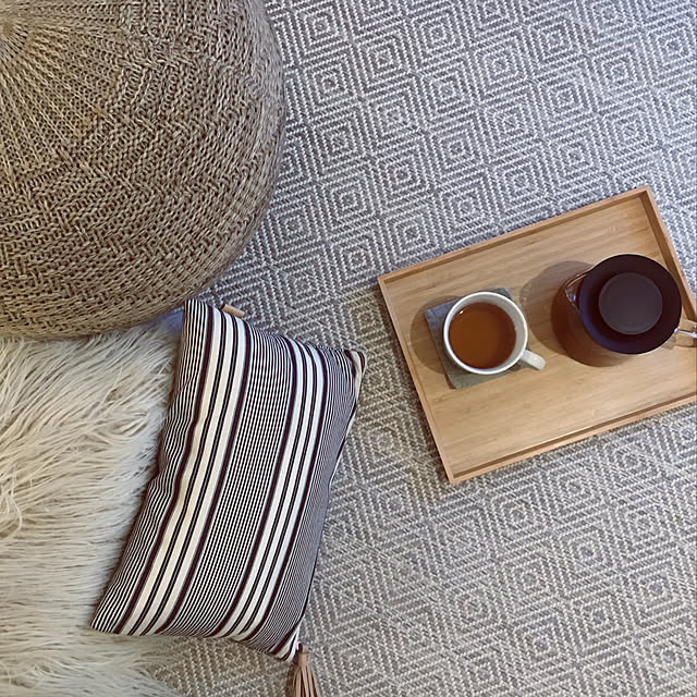 リビング ZARA HOMEラグのおすすめ商品とおしゃれな実例 リビング ZARA HOMEラグのおすすめ商品とおしゃれな実例