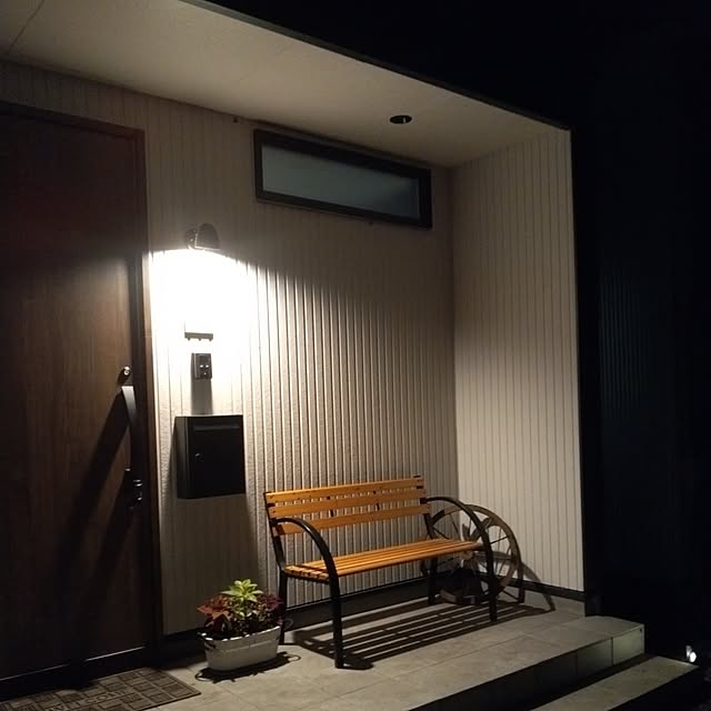玄関/入り口/明かりのある暮らし/照明/いやしの空間/カフェ風...などのインテリア実例 - 2023-07-22 00:15:34