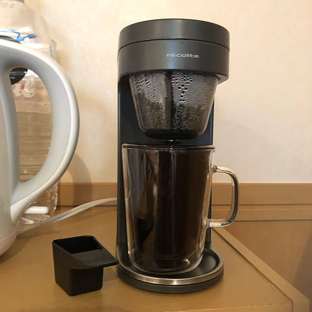 aqoのrecolte-Solo Kaffe Plus ソロカフェ プラス SLK-2 コーヒーメーカー/ドリップ式/1人用/フィルター不要/ゴールドフィルター/コンパクトの家具・インテリア写真