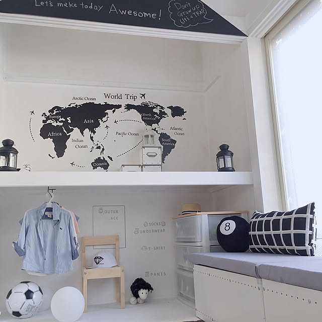 部屋全体/カラーボックスベンチ/カラーボックスリメイク/子供部屋/ウォールステッカー...などのインテリア実例 - 2017-06-02 16:01:38