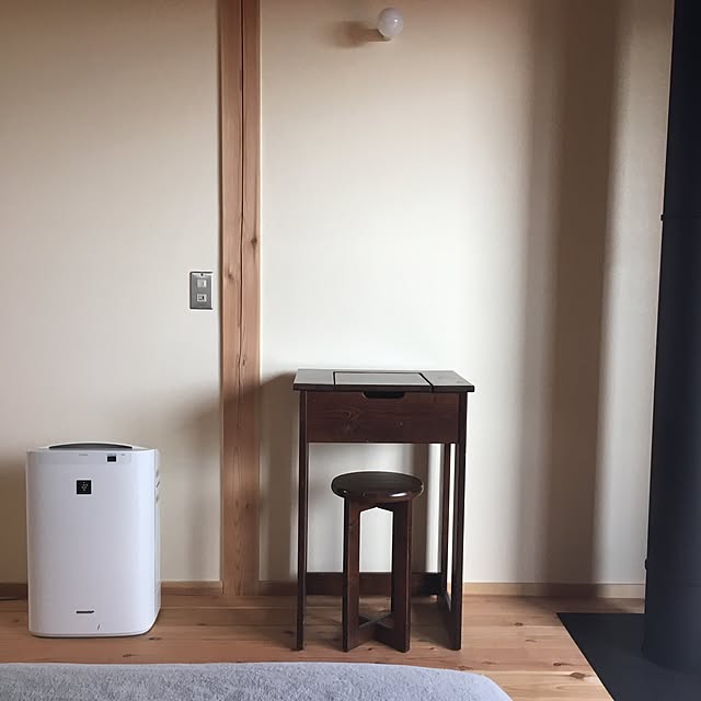 ベッド周り/ドレッサー/古いもの/メイクスペース/注文住宅...などのインテリア実例 - 2017-03-09 15:16:30