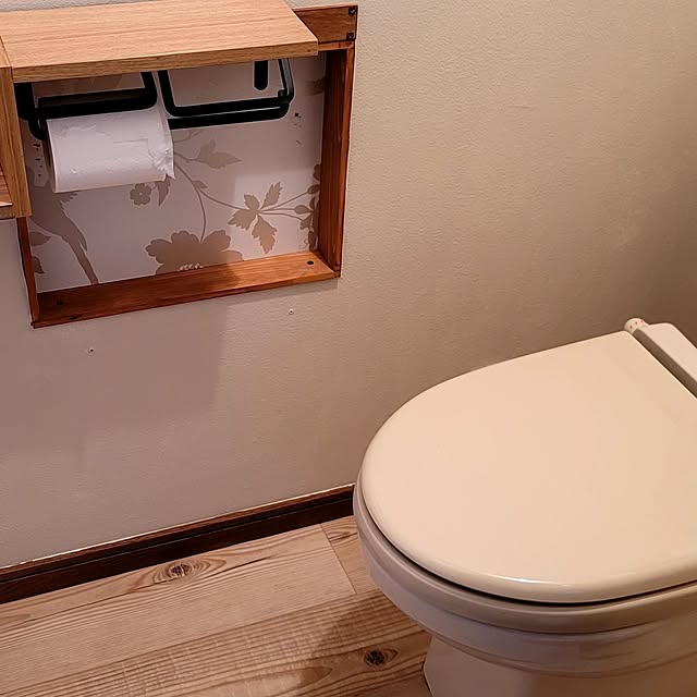 建て売り一戸建て/セルフリフォーム/フォロー&いいね ありがとうございます♡/トイレセルフリフォーム/壁紙屋本舗さん...などのインテリア実例 - 2025-03-27 10:24:46