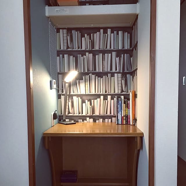 机/クローゼットを勉強スペースに/大満足♥︎/壁紙DIY/DIY...などのインテリア実例 - 2017-02-06 21:35:53
