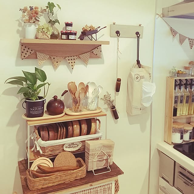 キッチン/無印良品 壁に付けられる家具/LIXILキッチン/調味料棚DIY/フランフランのオイルボトル...などのインテリア実例 - 2016-08-03 14:09:52