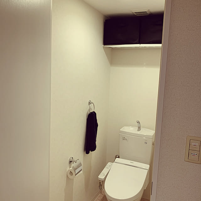 KOMAのNAKO-NAKO つっぱり棚 突っ張り棚 強力 滑り止め つっぱり棒 棚 収納 (ホワイト (奥行30cm 幅73～130cm))の家具・インテリア写真