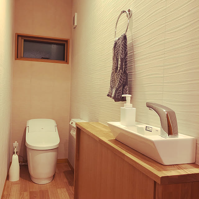造作手洗い/エコカラットの壁/和風の家/無垢の床/バス/トイレのインテリア実例 - 2022-04-14 21:26:07