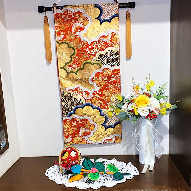 Amazon.co.jp: 手鞠 手毬 てまり 224 刺繍 紅葉 : おもちゃ