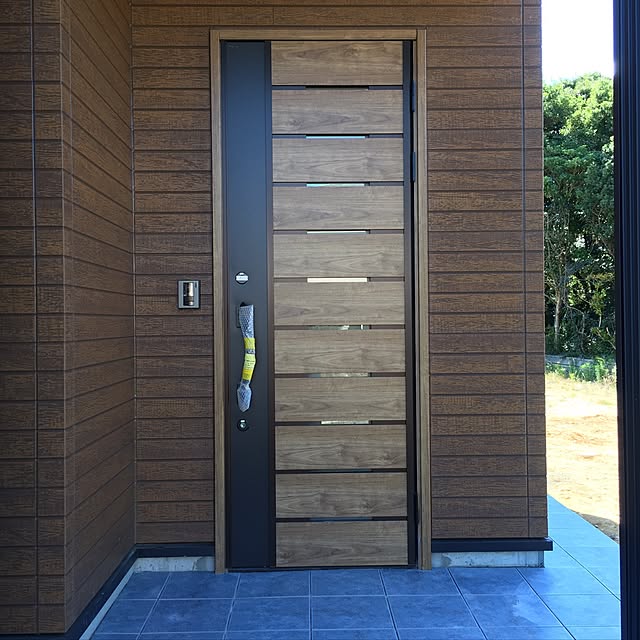 玄関/入り口/#青タイル/#カリフォルニアスタイル/#海沿いの家のインテリア実例 - 2016-07-19 21:37:14