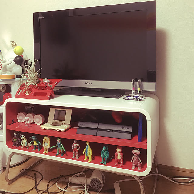 テレビ スペースエイジのおすすめ商品とおしゃれな実例 テレビ スペースエイジのおすすめ商品とおしゃれな実例