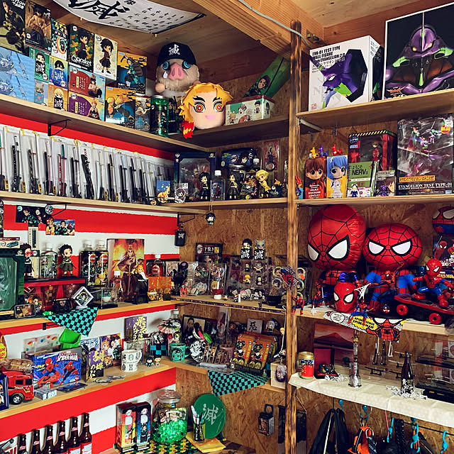 フィギュア スパイダーマンのおしゃれなアレンジ・飾り方の フィギュア スパイダーマンのおしゃれなアレンジ・飾り方の
