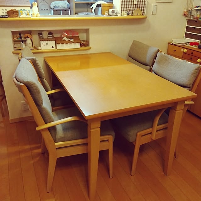 ニトリ ダイニングチェア(NコレクションC-27M肘NA/DR-BE ニトリ ダイニングチェア(NコレクションC-27M肘NA/DR-BE