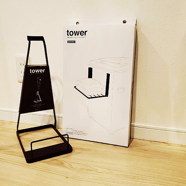 KTKYTの山崎実業-スティッククリーナースタンド タワー　 towerの家具・インテリア写真