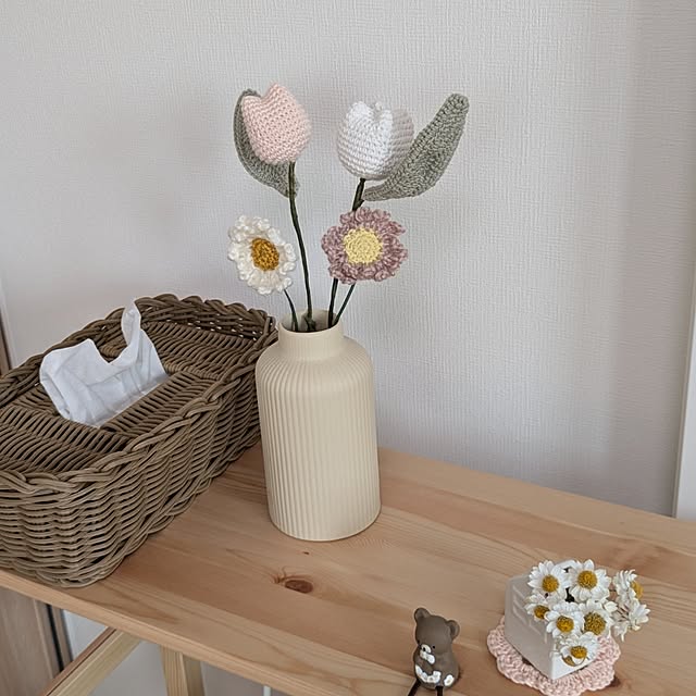 部屋全体/花かんざし/花かんざしドライ/スリコのティッシュケース/かぎ針あみ...などのインテリア実例 - 2025-04-18 10:29:41