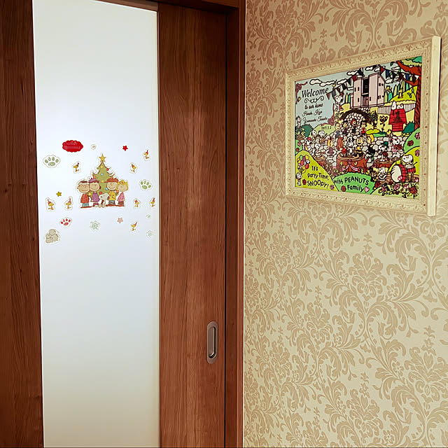 切り絵を飾ってる♪/壁紙はお気に入り♡/ウォールステッカー/スヌーピー/クリスマス雑貨...などのインテリア実例 - 2022-12-01 21:12:58