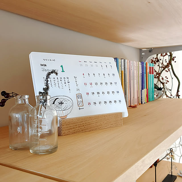 カレンダー/本棚/ドライフラワー/可動棚のインテリア実例 - 2026-01-11 17:04:40