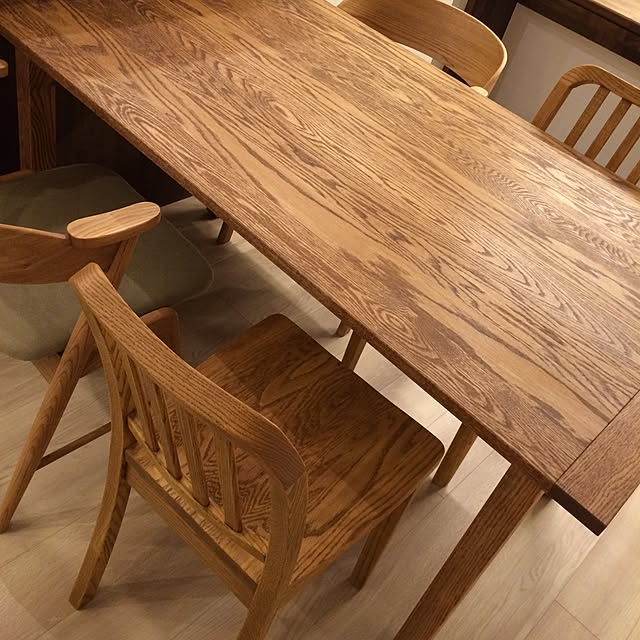 モモナチュラルの家具 モモナチュラルのダイニングテーブルの モモナチュラルの家具 モモナチュラルのダイニングテーブルの