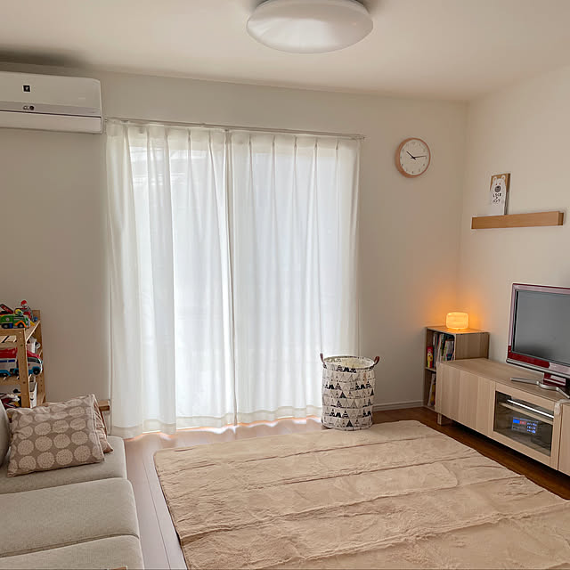 ベージュのラグのおすすめ商品とおしゃれな実例 | RoomClip ベージュのラグのおすすめ商品とおしゃれな実例 | RoomClip