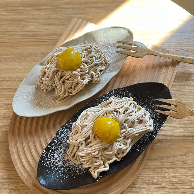 松塚裕子 オーバル プレート 愛くるしい M 茶色 松塚裕子 オーバル プレート 愛くるしい M 茶色