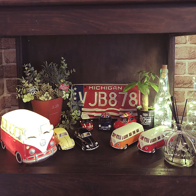 アロマ ディフューザー/間接照明/観葉植物/ナンバープレート/ワーゲンバス ミニカー...などのインテリア実例 - 2019-04-21 08:47:08