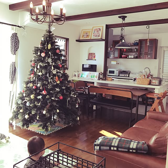 ニトリ クリスマスツリー210㎝のおすすめ商品とおしゃれな実例 ニトリ クリスマスツリー210㎝のおすすめ商品とおしゃれな実例