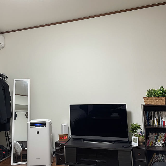 観葉植物/一人暮らし/ニトリ/モノトーン/無印良品...などのインテリア実例 - 2021-03-19 00:34:30