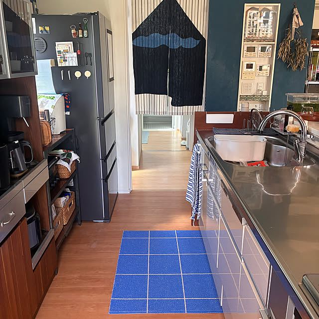 キッチン/キッチンマット　Brita Sweden/Brita Sweden/買ってよかったもの/山内武志さんの暖簾のインテリア実例 - 2026-05-29 14:33:34