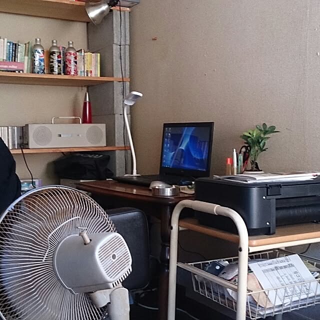 机のインテリア実例 - 2014-07-05 16:24:15